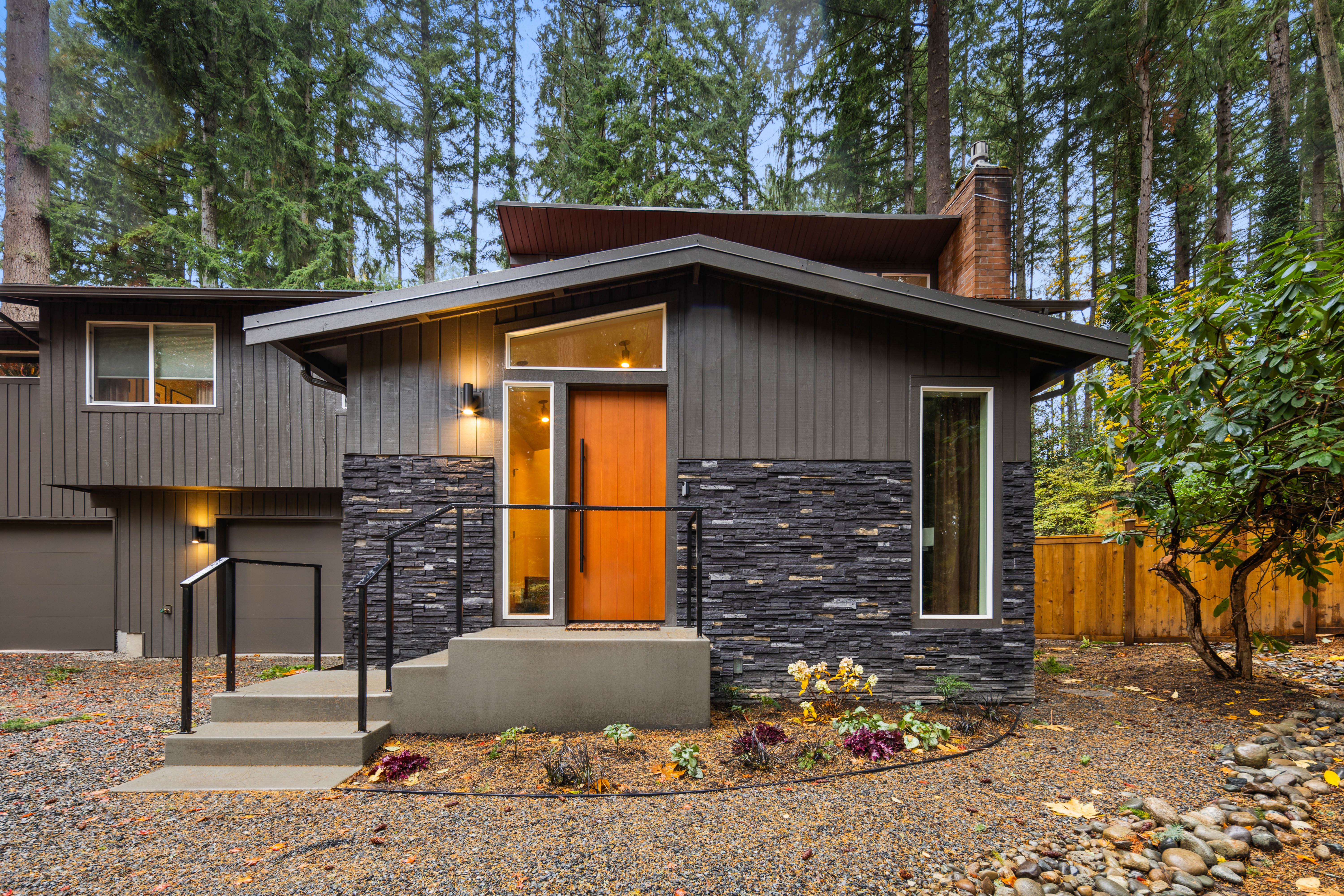 Mid-Century Modern Update – photo 2