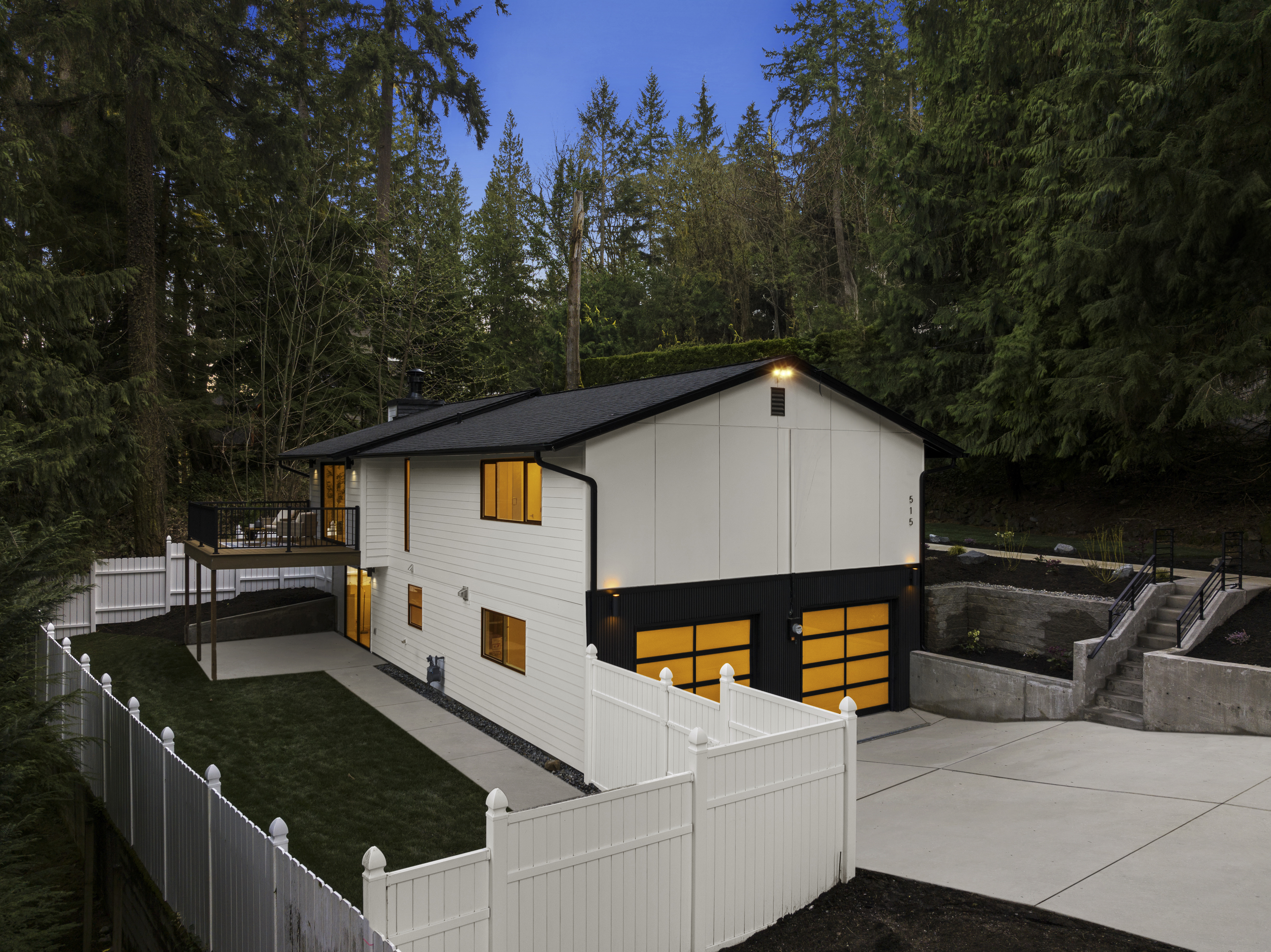 Contemporary Exterior Overhaul – photo 4